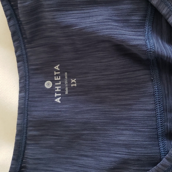 Top - Picture 3 of 3